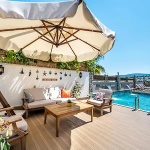 The Poyz Bodrum Couette-café